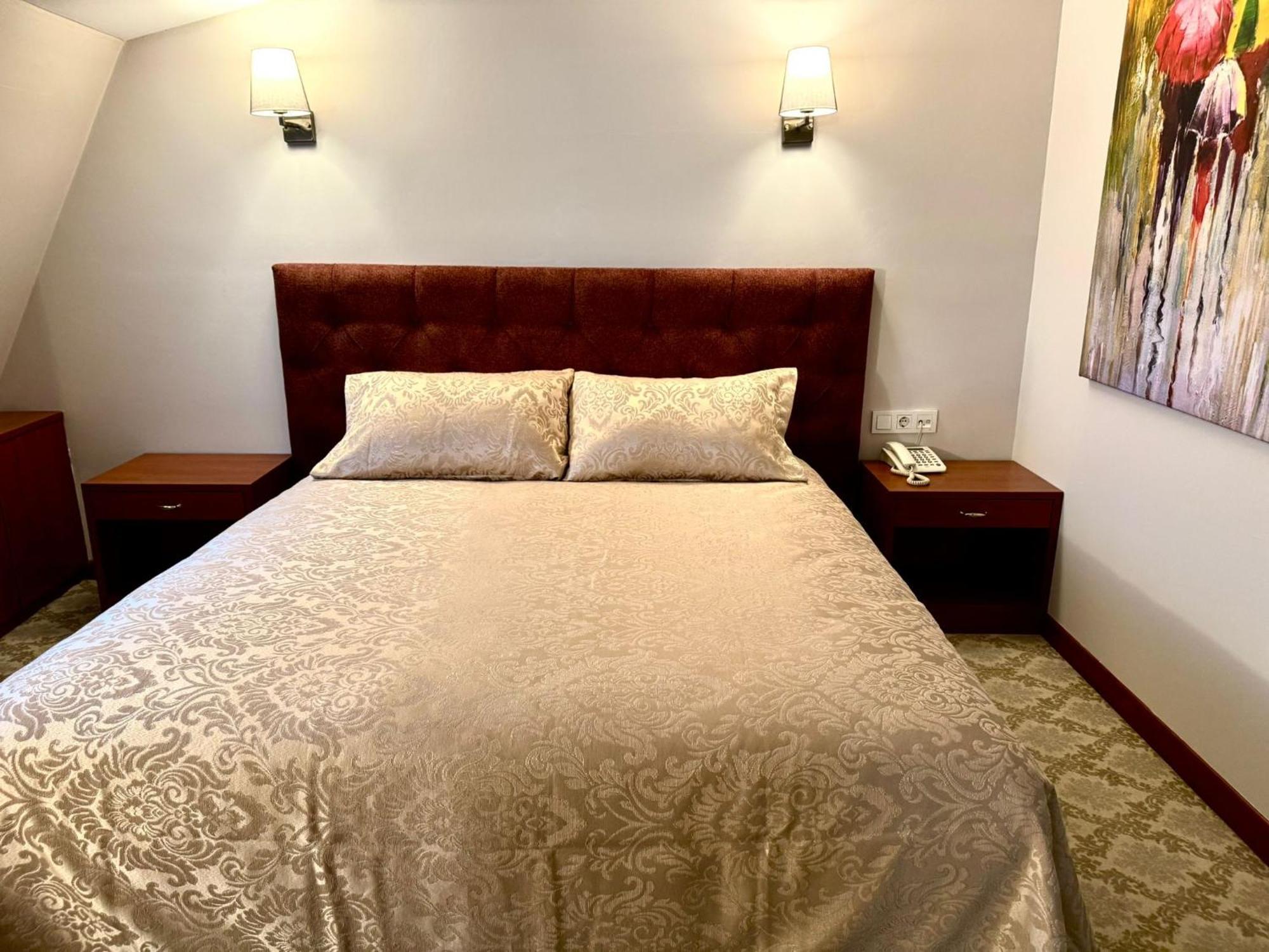 Golden Siyav Hotel — Fotoğraflar 1